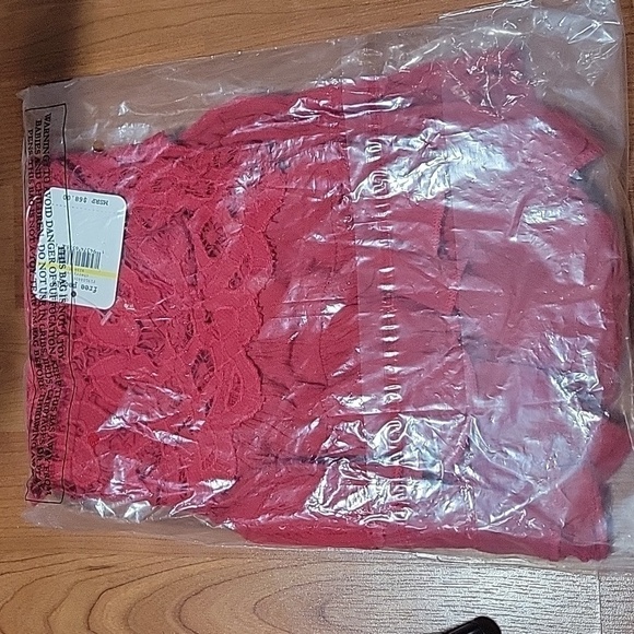 Free People Adella Cami in Red•M - Picture 10 of 12